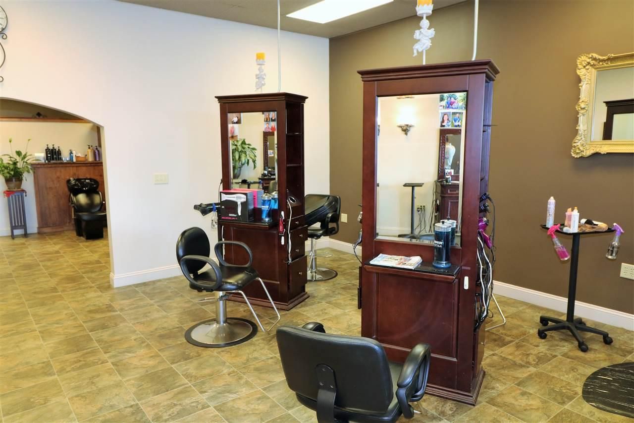 1 Main St, Newport, VT 05855